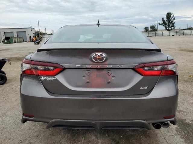 4T1T11AK9PU800228 - 2023 TOYOTA CAMRY SE NIGHT SHADE GRAY photo 6