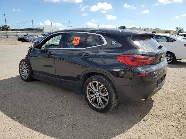 WBXYJ5C33JEF81426 - 2018 BMW X2 XDRIVE28I BLACK photo 2