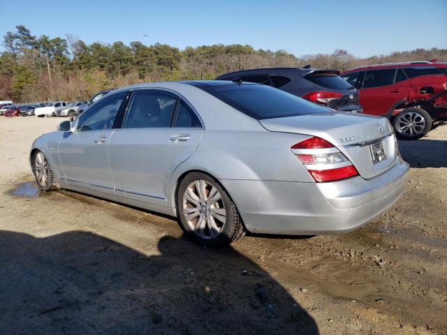 WDDNG86X39A271989 - 2009 MERCEDES-BENZ S 550 4MATIC SILVER photo 2