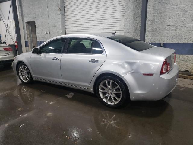 1G1ZE5E08A4129041 - 2010 CHEVROLET MALIBU LTZ ვერცხლისფერი ფოტო 2
