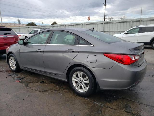 5NPEB4AC0BH280685 - 2011 HYUNDAI SONATA GLS GRAY photo 2