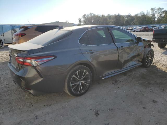 4T1B11HK3JU116719 - 2018 TOYOTA CAMRY L GRAY photo 3