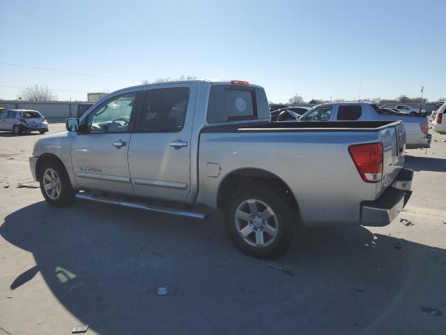 1N6BA07A56N564370 - 2006 NISSAN TITAN XE SILVER photo 2