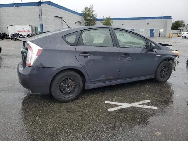 JTDKN3DU0E0391392 - 2014 TOYOTA PRIUS GRAY photo 3