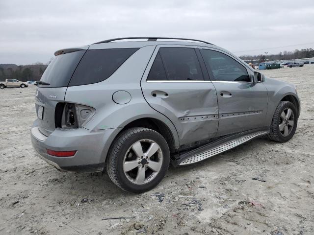 4JGBB8GB4BA656994 - 2011 MERCEDES-BENZ ML 350 4MATIC GRAY photo 3