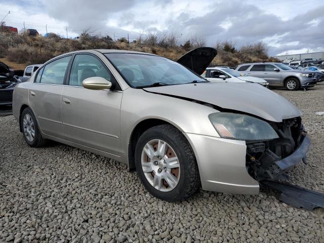 1N4AL11D05C313063 - 2005 NISSAN ALTIMA S GOLD photo 4