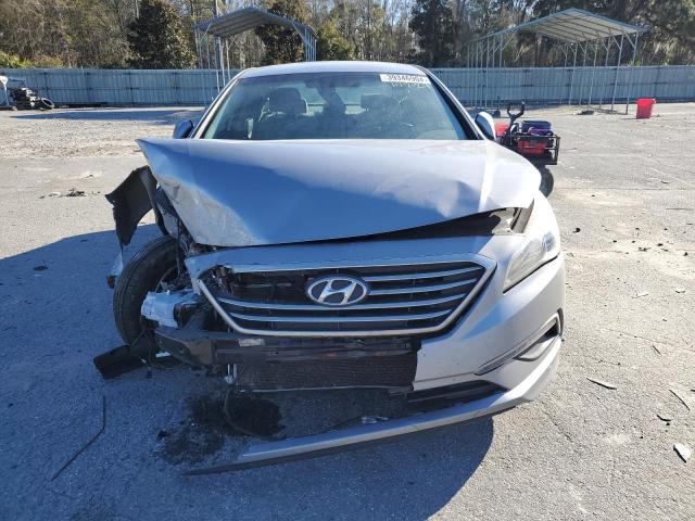 5NPE24AF5FH232955 - 2015 HYUNDAI SONATA SE SILVER photo 5