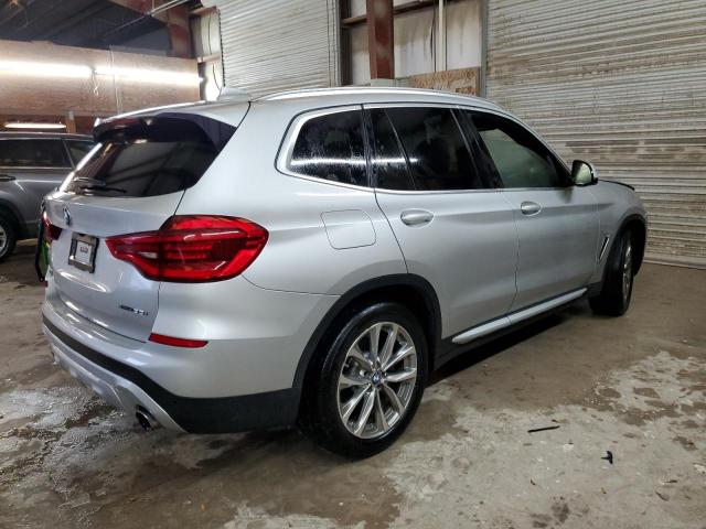 5UXTR9C58JLD68474 - 2018 BMW X3 XDRIVE30I SILVER photo 3