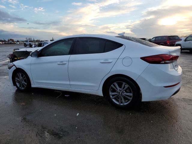 5NPD84LF4JH288613 - 2018 HYUNDAI ELANTRA SEL WHITE photo 2