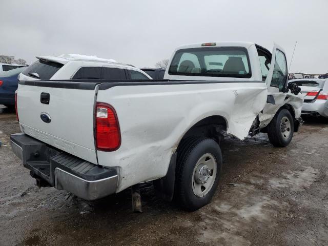 1FTNF20578ED48209 - 2008 FORD F250 SUPER DUTY WHITE photo 3