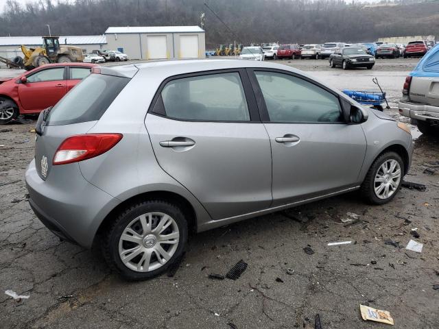 JM1DE1KZ8E0176967 - 2014 MAZDA MAZDA2 SPORT SILVER photo 3