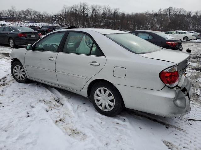 4T1BE32K96U725930 - 2006 TOYOTA CAMRY LE SILVER photo 2