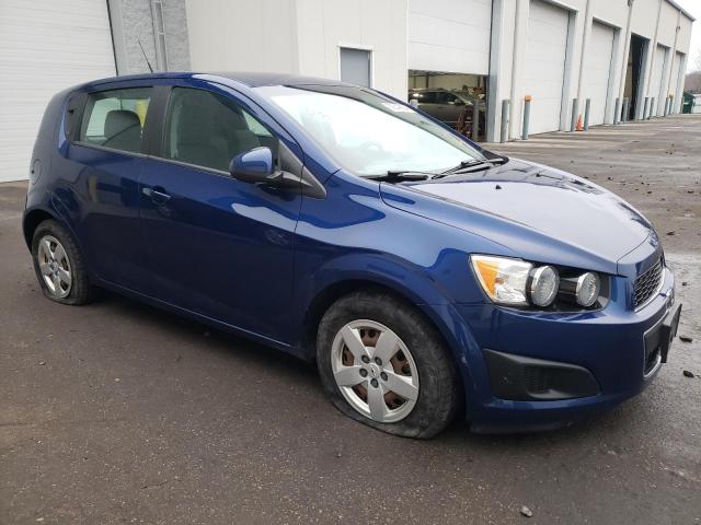 1G1JA6SH9D4201149 - 2013 CHEVROLET SONIC LS BLUE photo 4