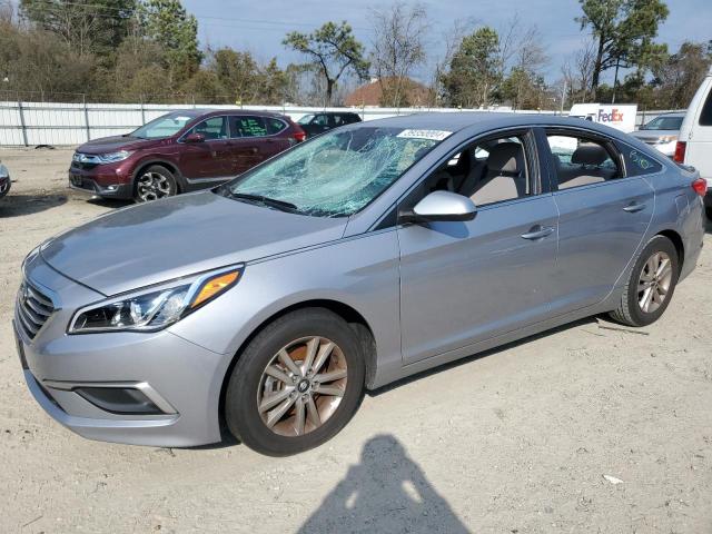 5NPE24AF4GH329128 - 2016 HYUNDAI SONATA SE SILVER photo 1