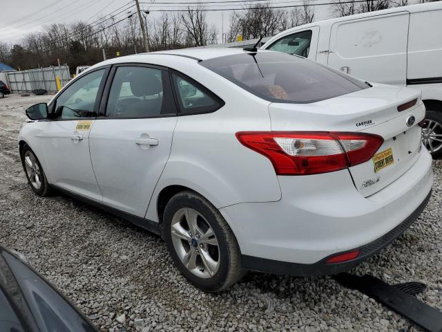 1FADP3F2XDL331198 - 2013 FORD FOCUS SE WHITE photo 2