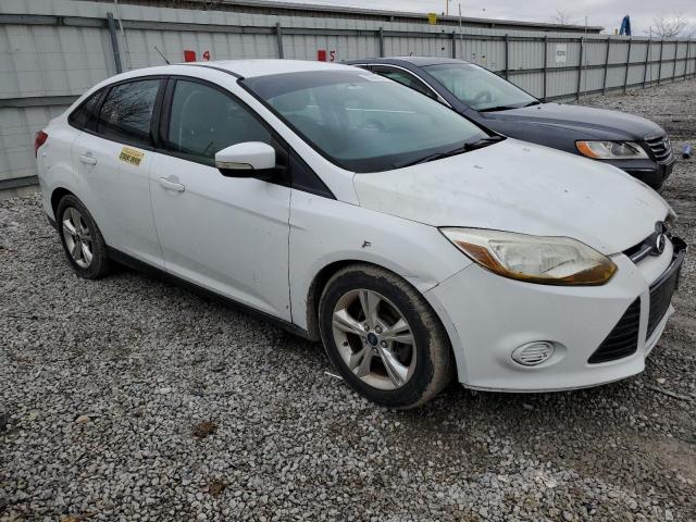 1FADP3F2XDL331198 - 2013 FORD FOCUS SE WHITE photo 4