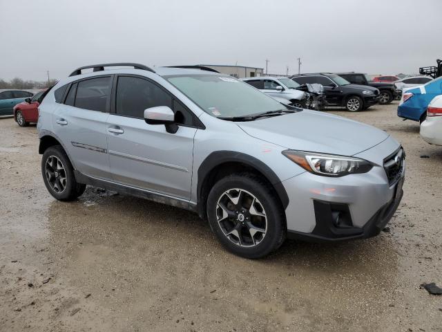 JF2GTABC9JH327245 - 2018 SUBARU CROSSTREK PREMIUM SILVER photo 4