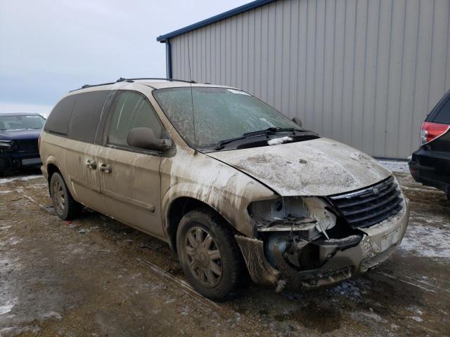 2C4GP54L45R202297 - 2005 CHRYSLER TOWN & COU TOURING თეთრი ფოტო 4