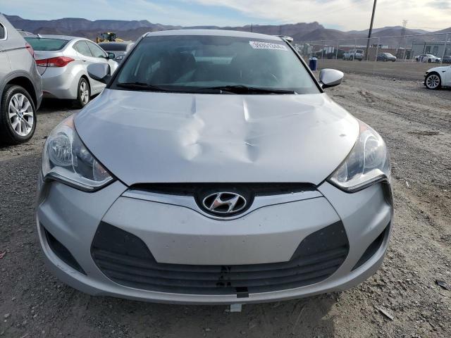 KMHTC6AD3GU281847 - 2016 HYUNDAI VELOSTER SILVER photo 5