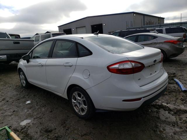 3FADP4BJ5GM103146 - 2016 FORD FIESTA SE WHITE photo 2