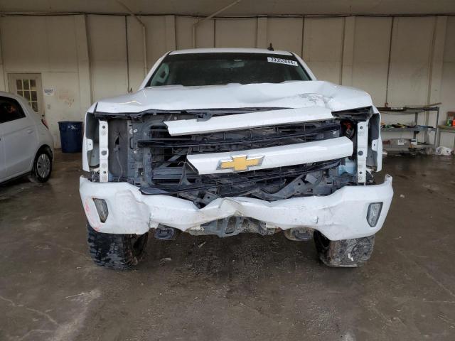 3GCUKREC5JG194721 - 2018 CHEVROLET SILVERADO K1500 LT WHITE photo 5