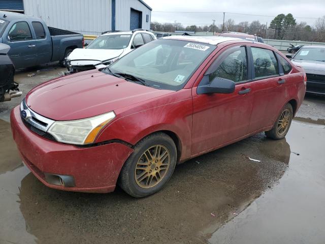 1FAHP3FN0AW276671 - 2010 FORD FOCUS SE RED photo 1