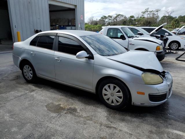 3VWPF71K66M717317 - 2006 VOLKSWAGEN JETTA VALUE SILVER photo 4