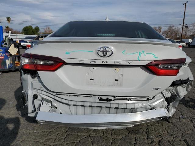 4T1T11AKXPU160921 - 2023 TOYOTA CAMRY SE NIGHT SHADE GRAY photo 6