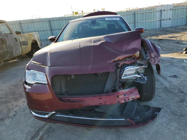 2C3CCAAG3GH238599 - 2016 CHRYSLER 300 LIMITED RED photo 5