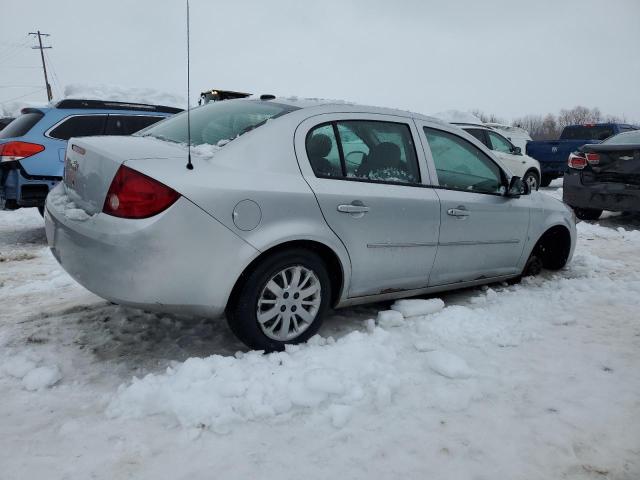 1G1AS58H497220213 - 2009 CHEVROLET COBALT LS SILVER photo 3