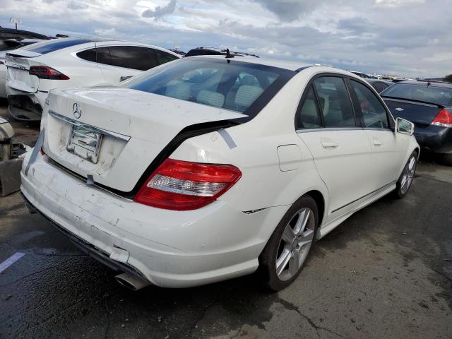 WDDGF5EB6AR115970 - 2010 MERCEDES-BENZ C 300 WHITE photo 3