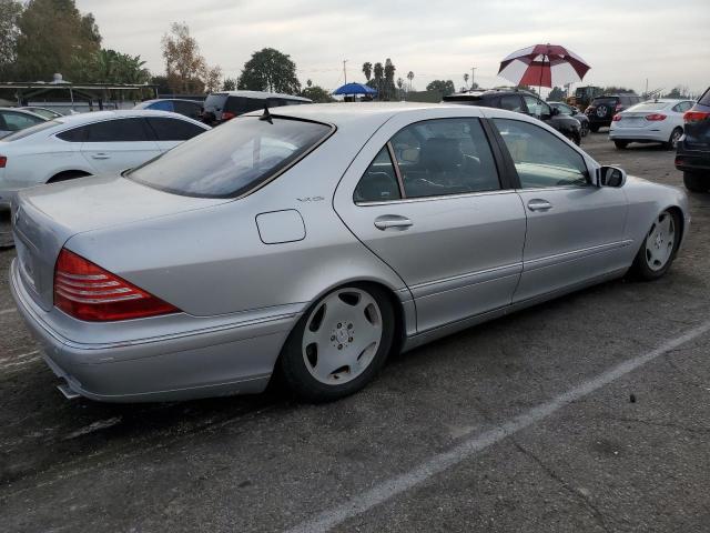 WDBNG78J12A249135 - 2002 MERCEDES-BENZ S 600 SILVER photo 3