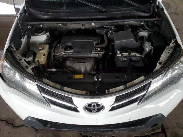 JTMRFREV6FD137508 - 2015 TOYOTA RAV4 XLE WHITE photo 11