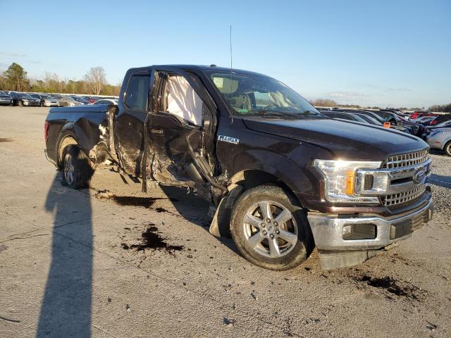 1FTEX1C50JFD31531 - 2018 FORD F-150 SUPER CAB BLACK photo 4