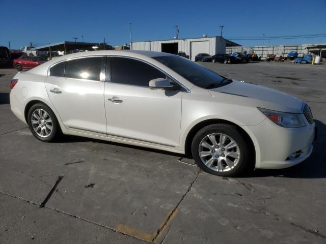 1G4GC5ERXDF295150 - 2013 BUICK LACROSSE WHITE photo 4