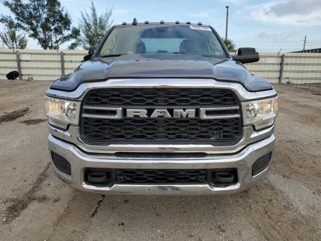 3C7WRTCLXKG534356 - 2019 RAM 3500 BLACK photo 5