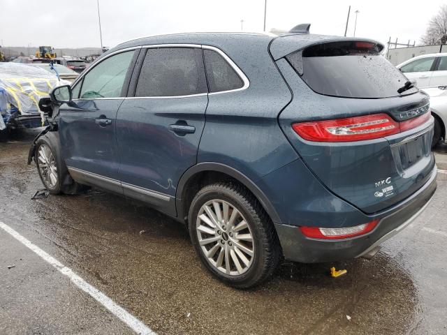 5LMCJ1C9XKUL43770 - 2019 LINCOLN MKC BLUE photo 2