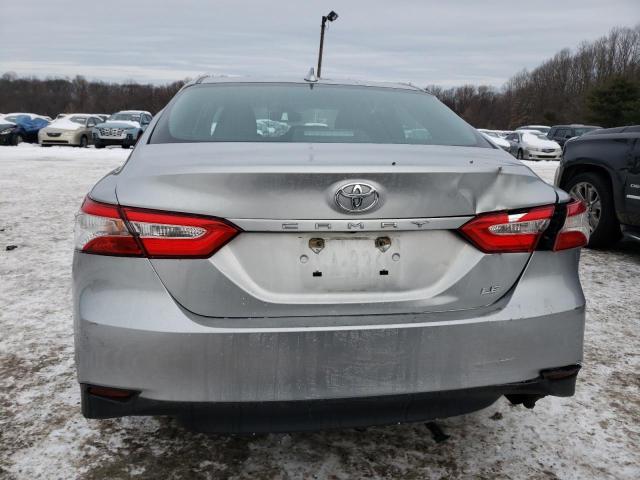 4T1B11HK5JU544453 - 2018 TOYOTA CAMRY L SILVER photo 6