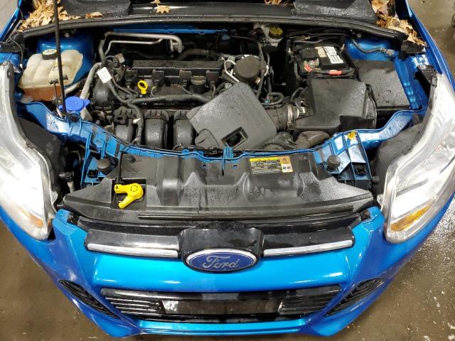 1FAHP3F2XCL261640 - 2012 FORD FOCUS SE BLUE photo 11