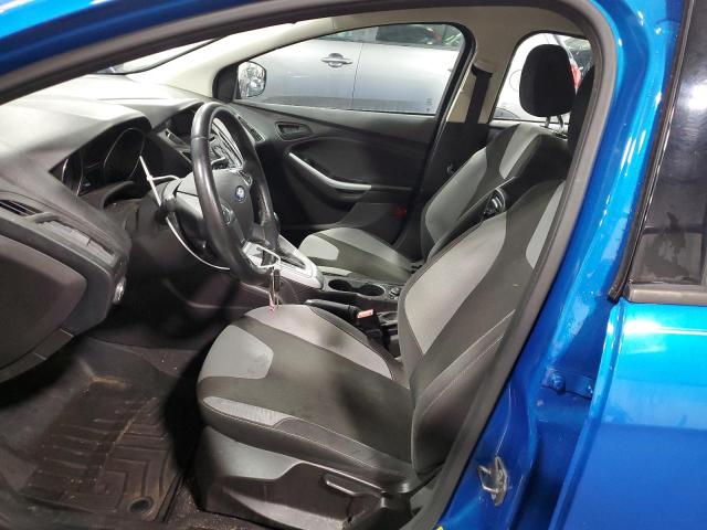 1FAHP3F2XCL261640 - 2012 FORD FOCUS SE BLUE photo 7