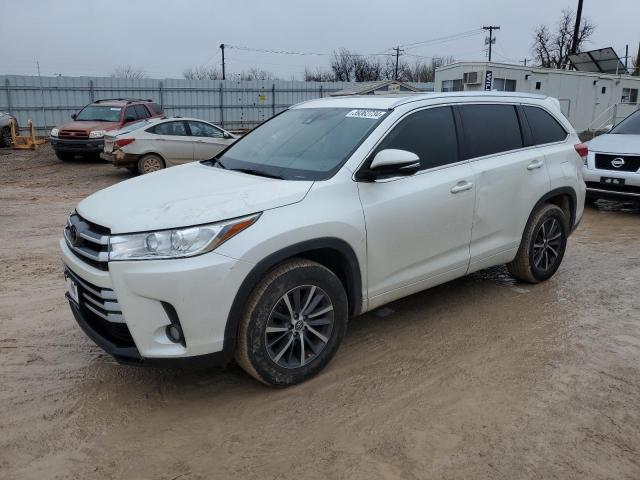 2017 TOYOTA HIGHLANDER SE, 