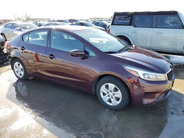 3KPFL4A74HE151513 - 2017 KIA FORTE LX BURGUNDY photo 4