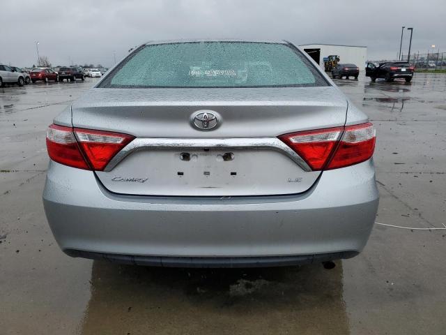 4T1BF1FK5GU195064 - 2016 TOYOTA CAMRY LE GRAY photo 6