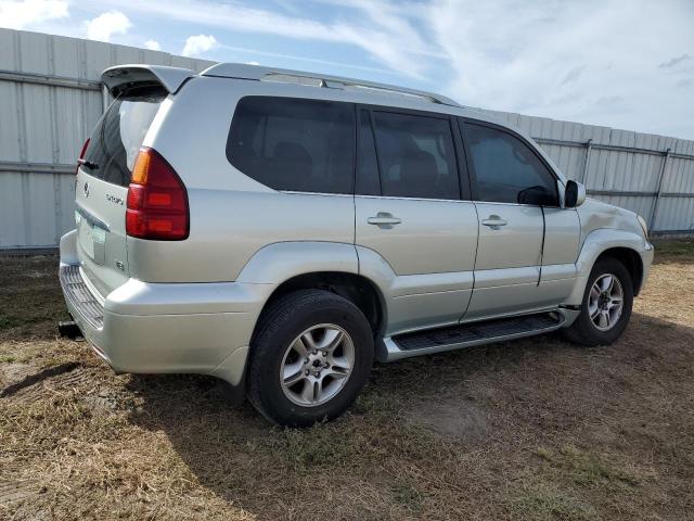 JTJBT20X430013103 - 2003 LEXUS GX 470 SILVER photo 3