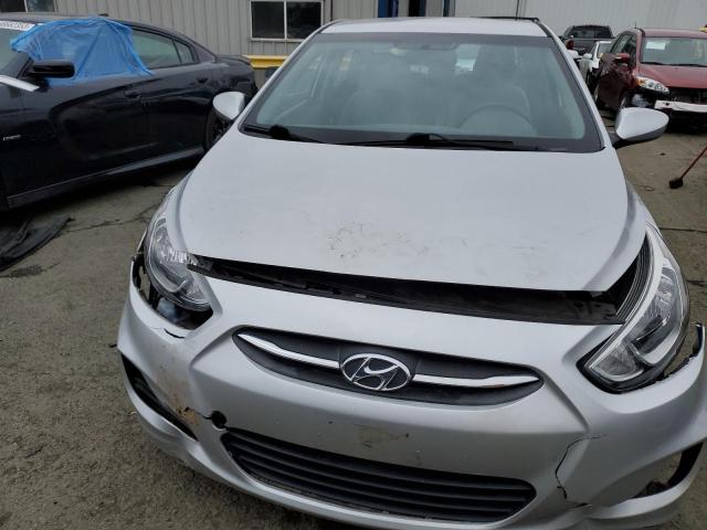 KMHCT4AE7HU254911 - 2017 HYUNDAI ACCENT SE SILVER photo 5