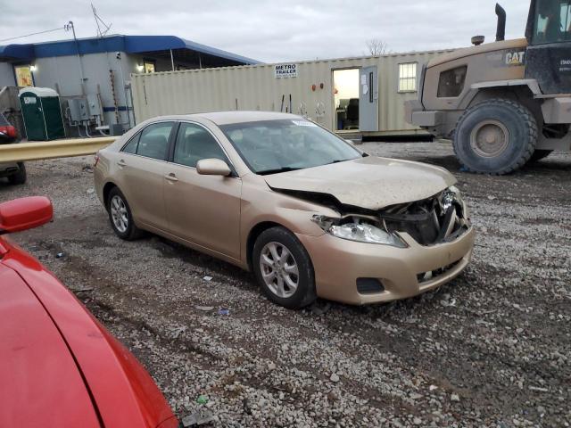 4T1BF3EKXBU729889 - 2011 TOYOTA CAMRY BASE GOLD photo 4