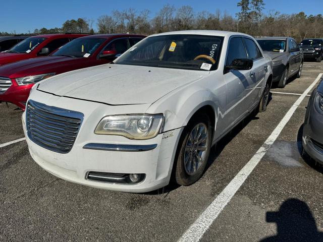 2C3CCAET2EH171353 - 2014 CHRYSLER 300C WHITE photo 2