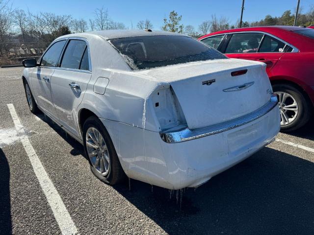 2C3CCAET2EH171353 - 2014 CHRYSLER 300C WHITE photo 3