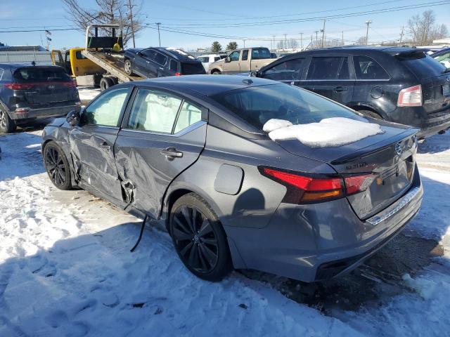 1N4BL4CV6NN405245 - 2022 NISSAN ALTIMA SR GRAY photo 2