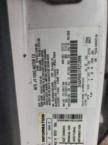 3FA6P0HD1FR252898 - 2015 FORD FUSION SE WHITE photo 13